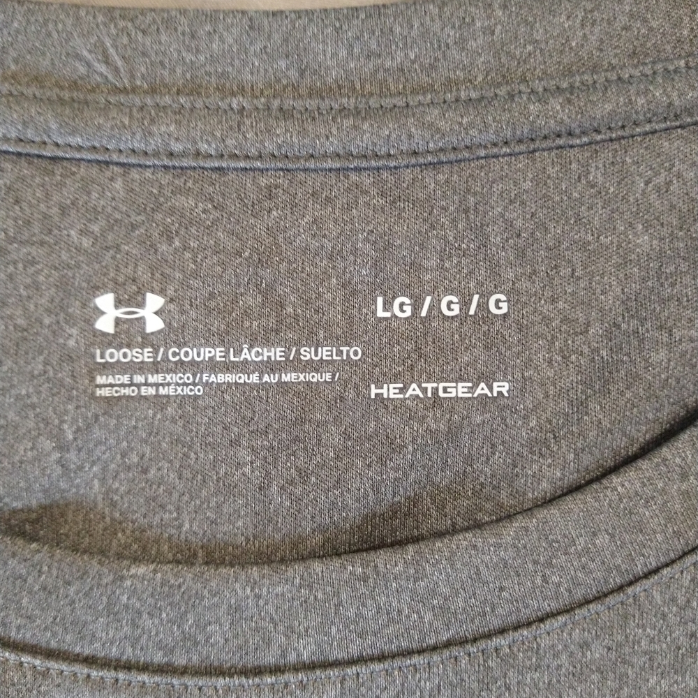 Under armour large  ladies gray top - Picture 6 of 6